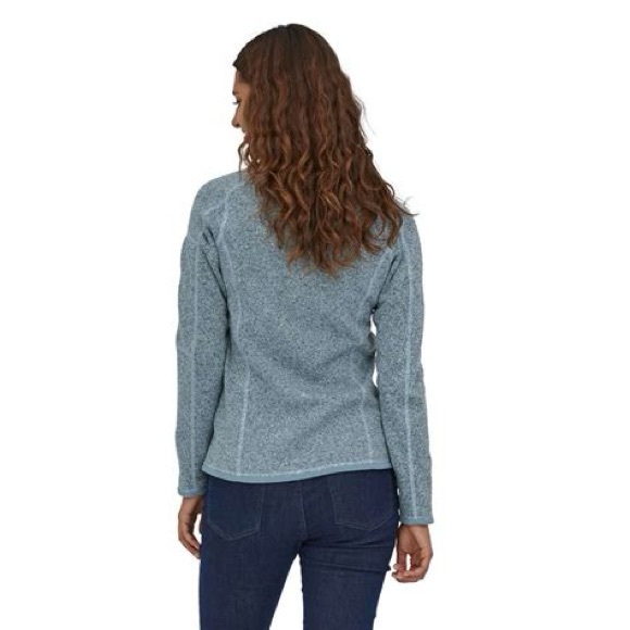 Patagonia Women's Light Blue Fleece Jacket - Picture 3 of 6